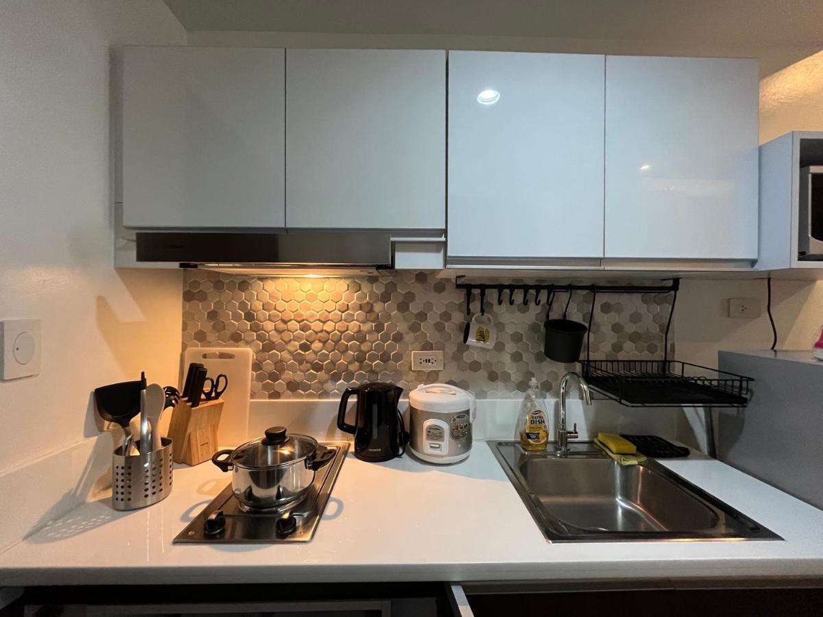 Homey 1 Bedroom Unit At Air Residences Makati City Extérieur photo