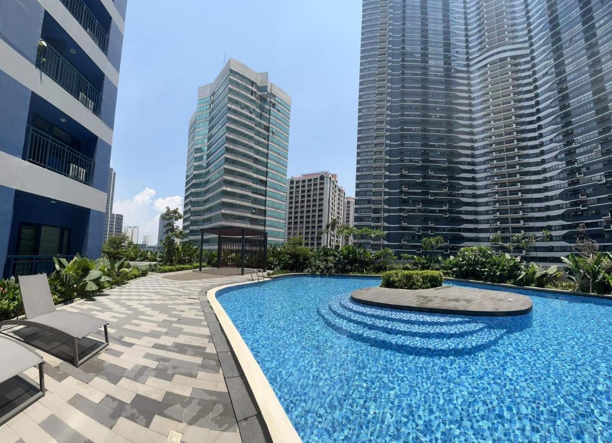 Homey 1 Bedroom Unit At Air Residences Makati City Extérieur photo