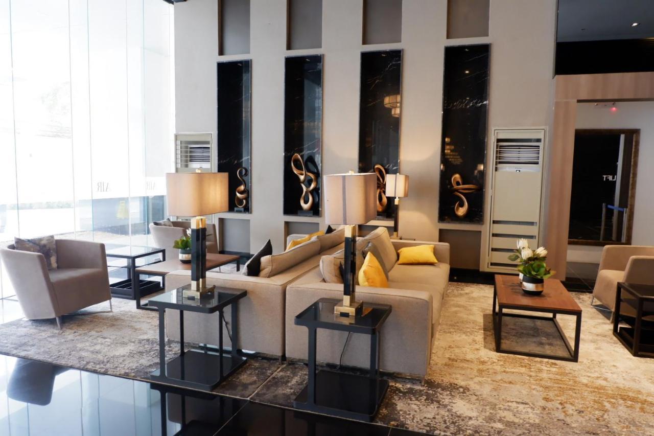 Homey 1 Bedroom Unit At Air Residences Makati City Extérieur photo
